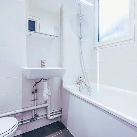 Le Jardinet, Et Lumineux - 2p Lägenhet Reims